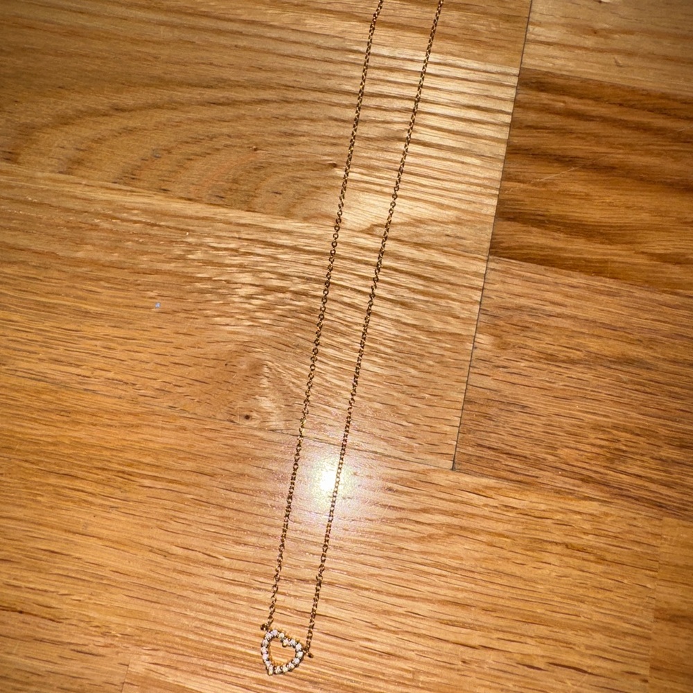 Elegant Gold Heart Necklace